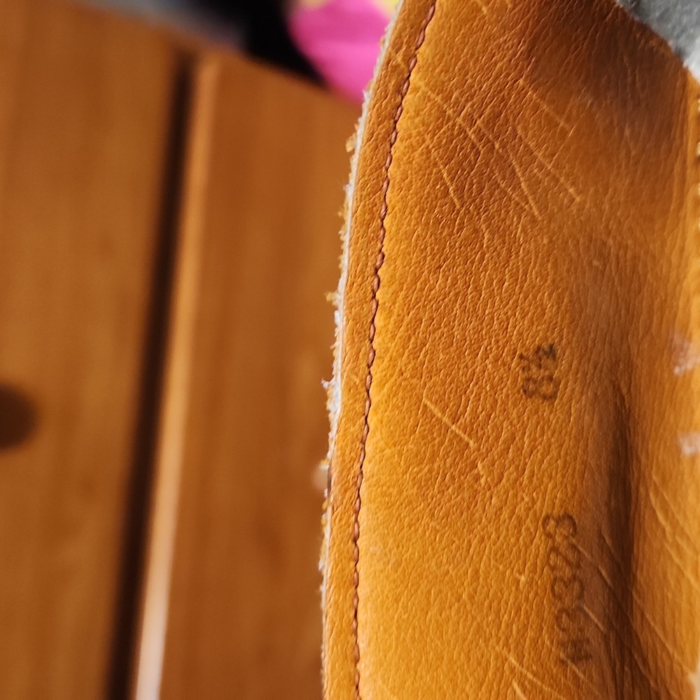 Vintage Canadian Leather Fringe Moccasins - Picture 9 of 13